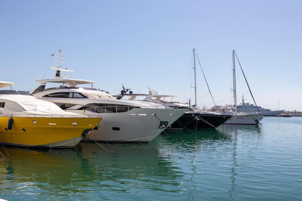 Puerto Banus Luxurious Apartment In The Heart Of The Port Marbella Exteriér fotografie